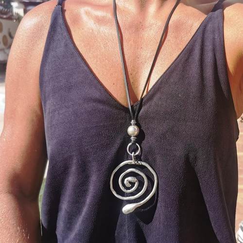 曼谷公园螺旋吊坠长项链毛衣链