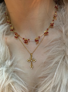 棠洛手作红色串珠叠戴十字架项链女小众显白锁骨链高级感辣妹饰品