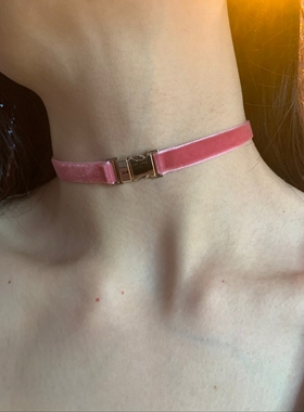 棠洛 美式y2k辣妹粉色choker女丝绒布艺项圈日常百搭锁骨链个性潮