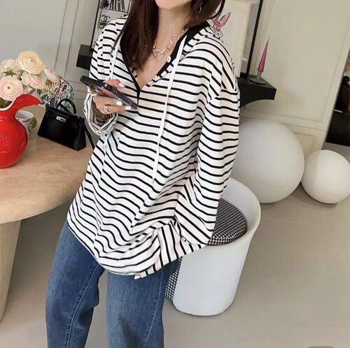 常规厚度宽松棉料休闲条纹