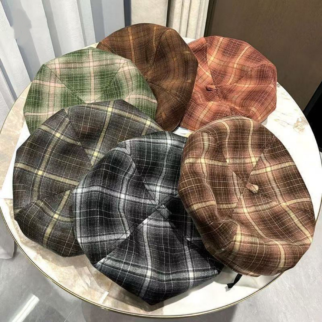 英伦风复古格纹贝雷帽