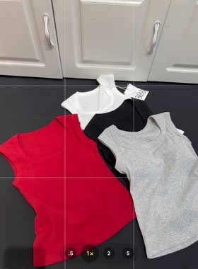 妃子纪3655时尚背心带胸垫百搭休闲洋气中长款美背内衣无袖上衣女