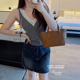 妃子纪8801纯欲V领蕾丝花边吊带云感柔软固定杯聚拢螺纹宽带背心