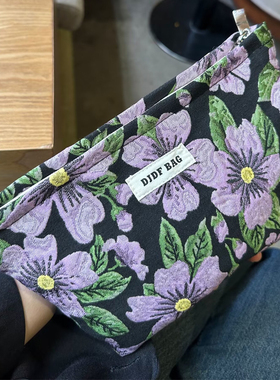 ins2023新款便携大容量化妆包高级感紫色内胆包旅行洗漱包收纳包