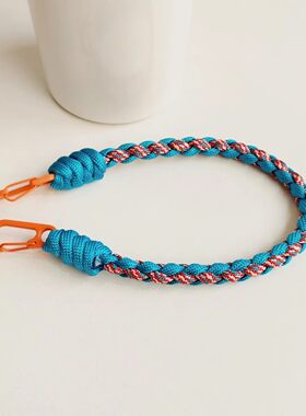 高端水杯挂绳手工编织便携潮流多巴胺保温杯提绳短款双扣大肚杯绳