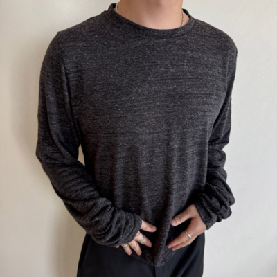 特殊质感亚麻混纺纱线长袖T恤