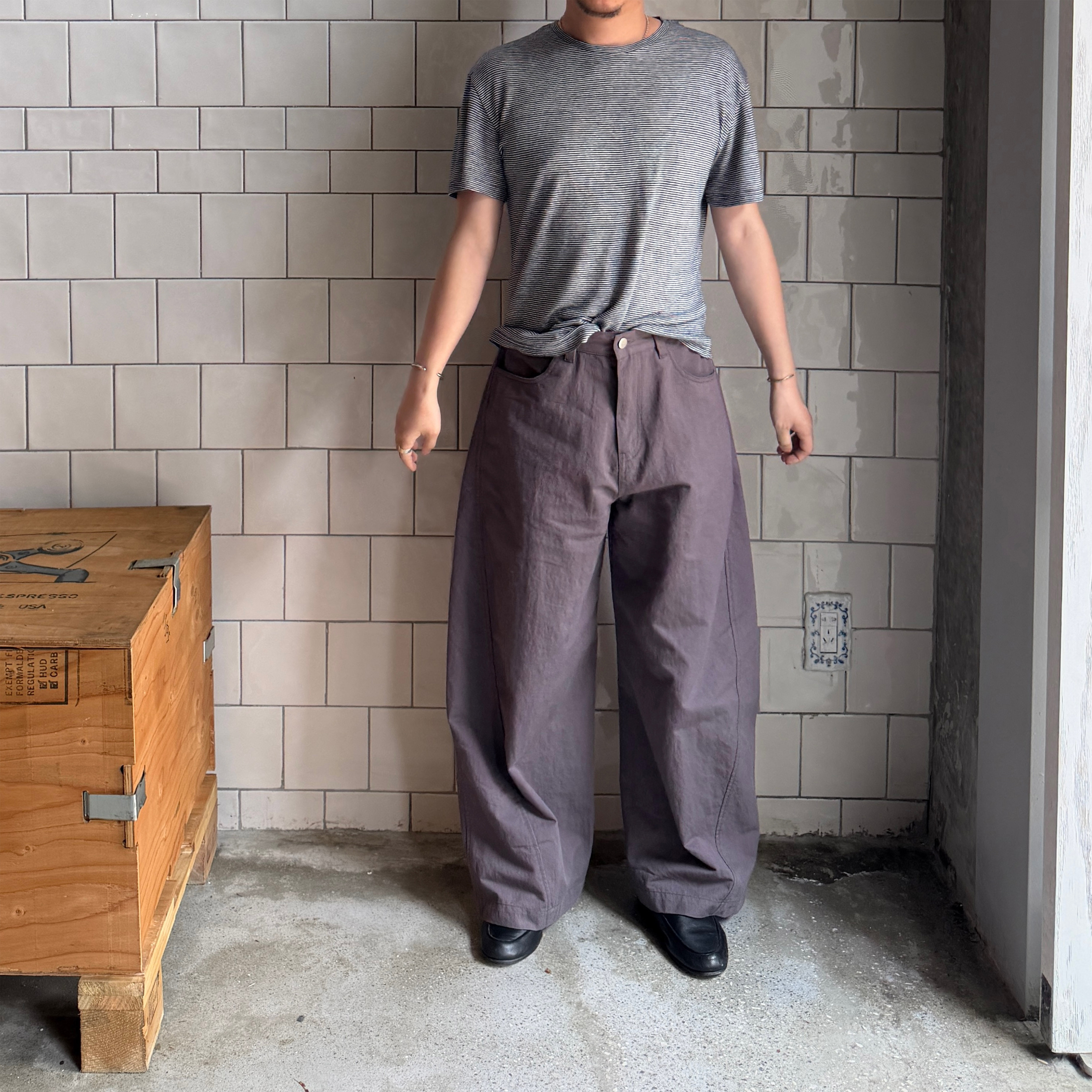 Anniehall26ss「法国风 侧缝前移 设计师款」法式宽松硬挺弯刀裤