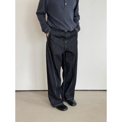 明线扭缝原色牛仔裤宽松