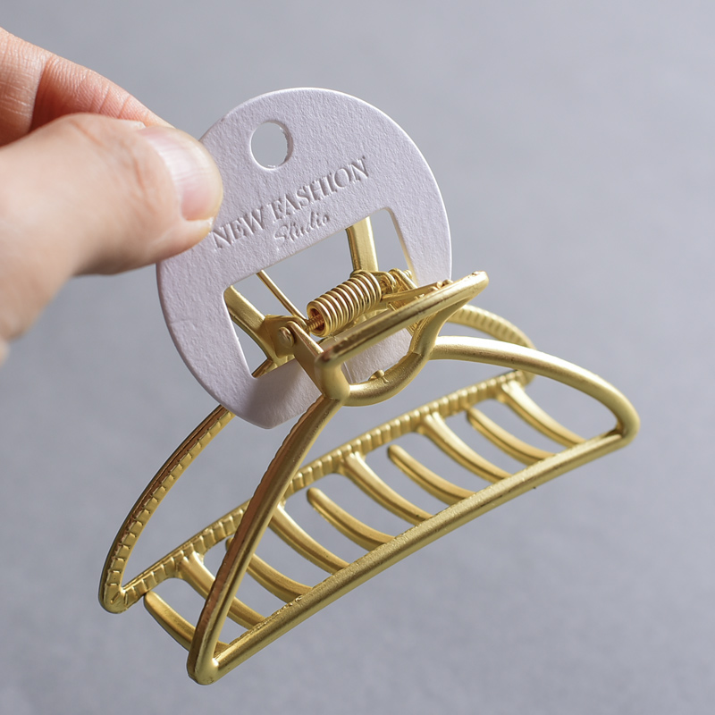 加厚圆形凹凸工艺包装现货卡片