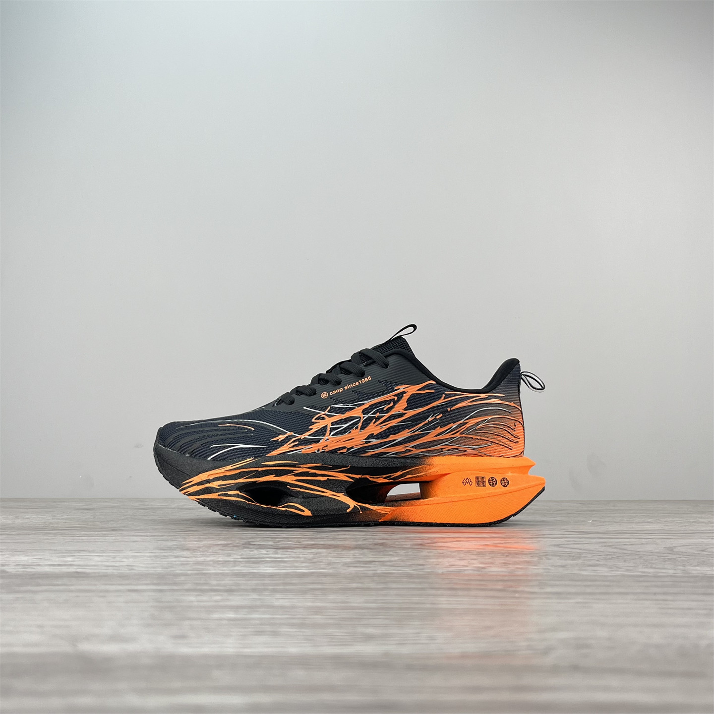 外贸秋季厚底增高跑步鞋男女鞋超轻减震竞速碳板专业学生运动跑鞋