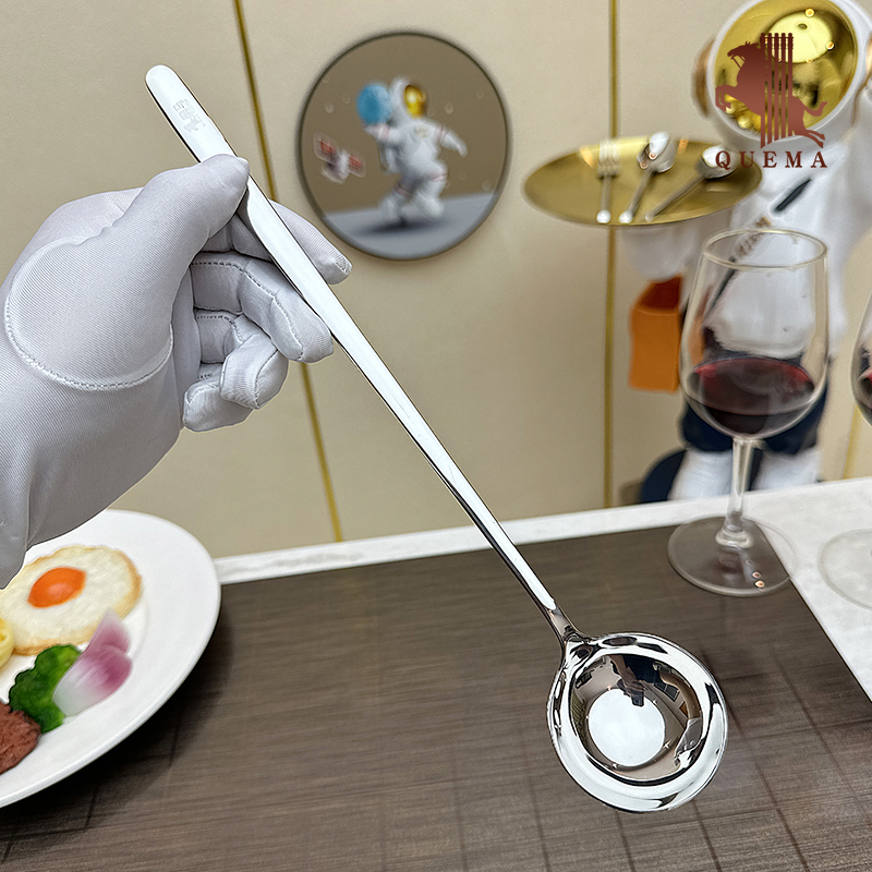 304不锈钢汤勺长柄加深勺喝汤勺