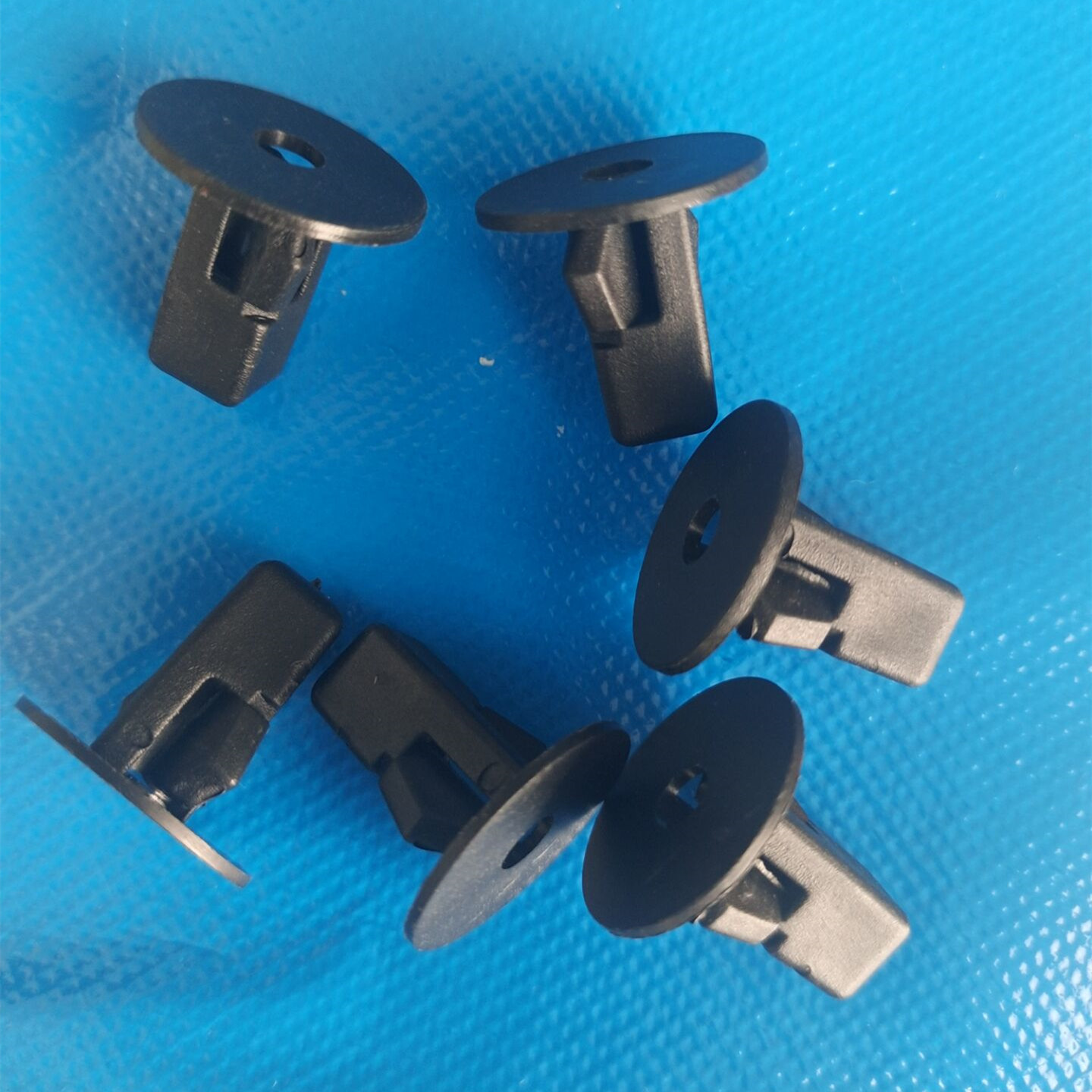 适配长城炫丽哈弗M4H1酷熊M2腾翼C30C20凌傲 挡泥板卡扣按扣方扣