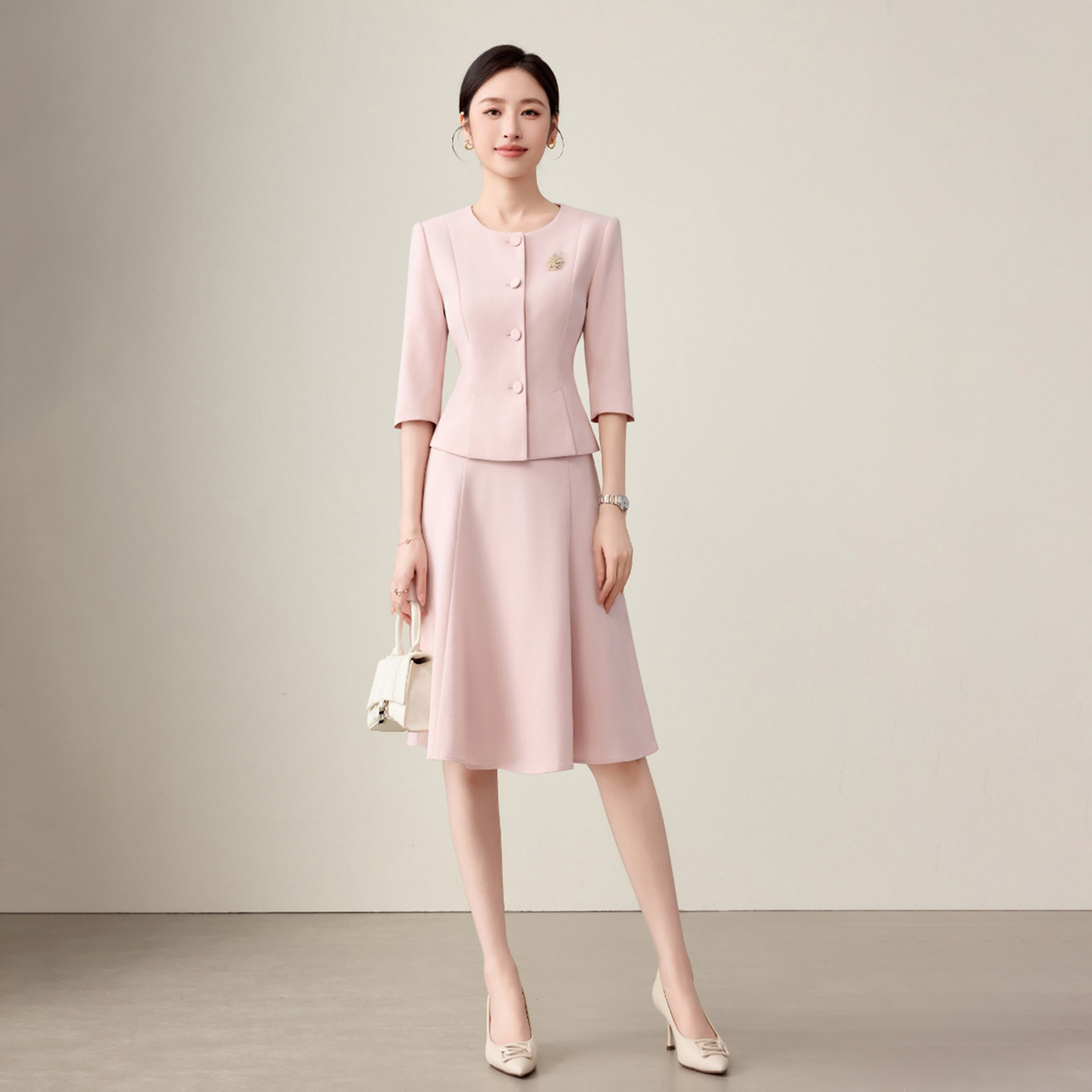 钟老板 高级感粉色西装套装2026新款职业装气质女神范伞裙两件套
