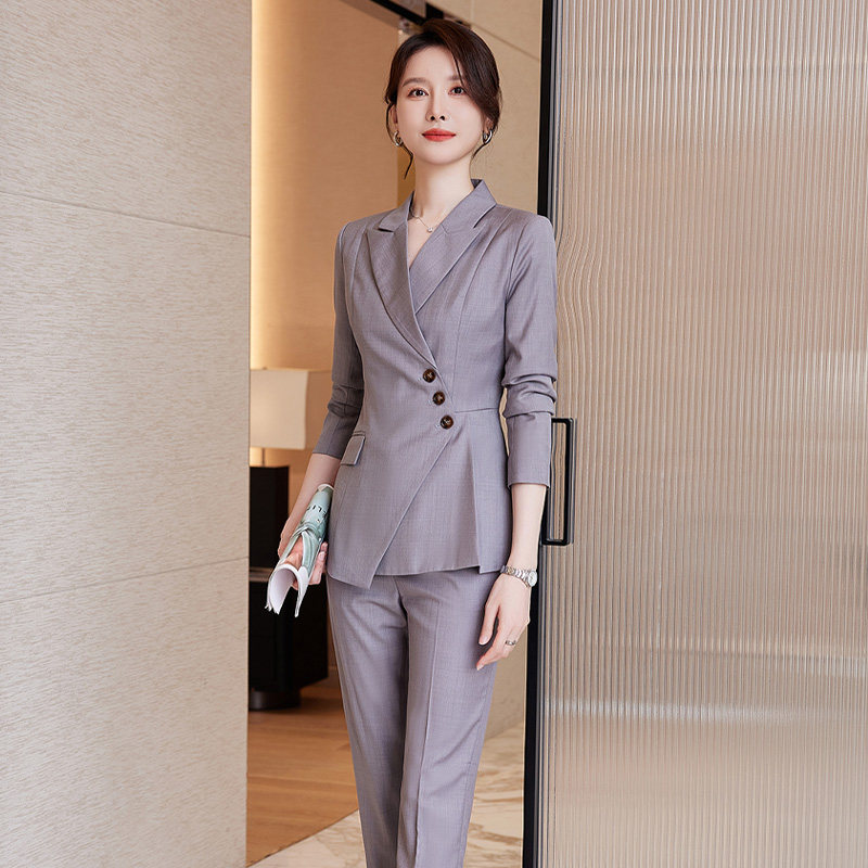 诗璐雅高级感轻奢职业女装2025年早秋气质女神范时尚正装西服套装