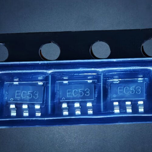 ESDA5V3SC5/拍一发十/静电保护器(TVS/ESD)/SOT23-5丝印EC53