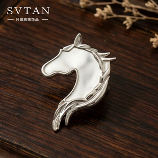 轻奢气质贝母马首胸针高档女本命年生肖别针高级感胸花配饰送礼男