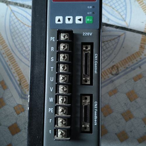 议价伺服驱动器SD100SD100-020ASD100-040A