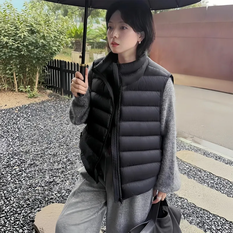 减龄黑色排骨羽绒马甲女秋冬新款