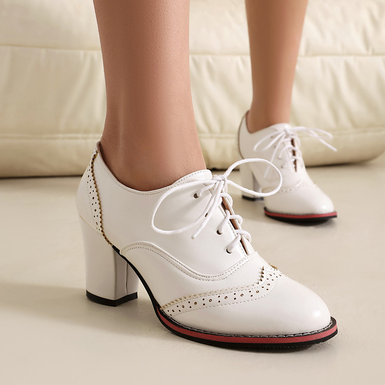 7厘米跟春秋季皮鞋系带英伦风粗跟高跟深口单鞋女棕色白色大码 TG