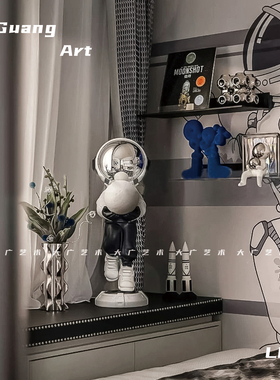 树脂宇航员装饰摆件飘窗软装花艺