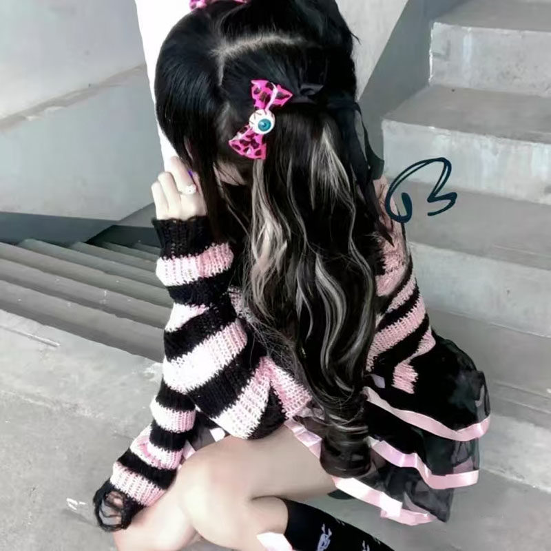 OMG! Harajuku Bloodshot Eyeball Bow Hair Clips - Huang Yilin Vibe! - Product image 3