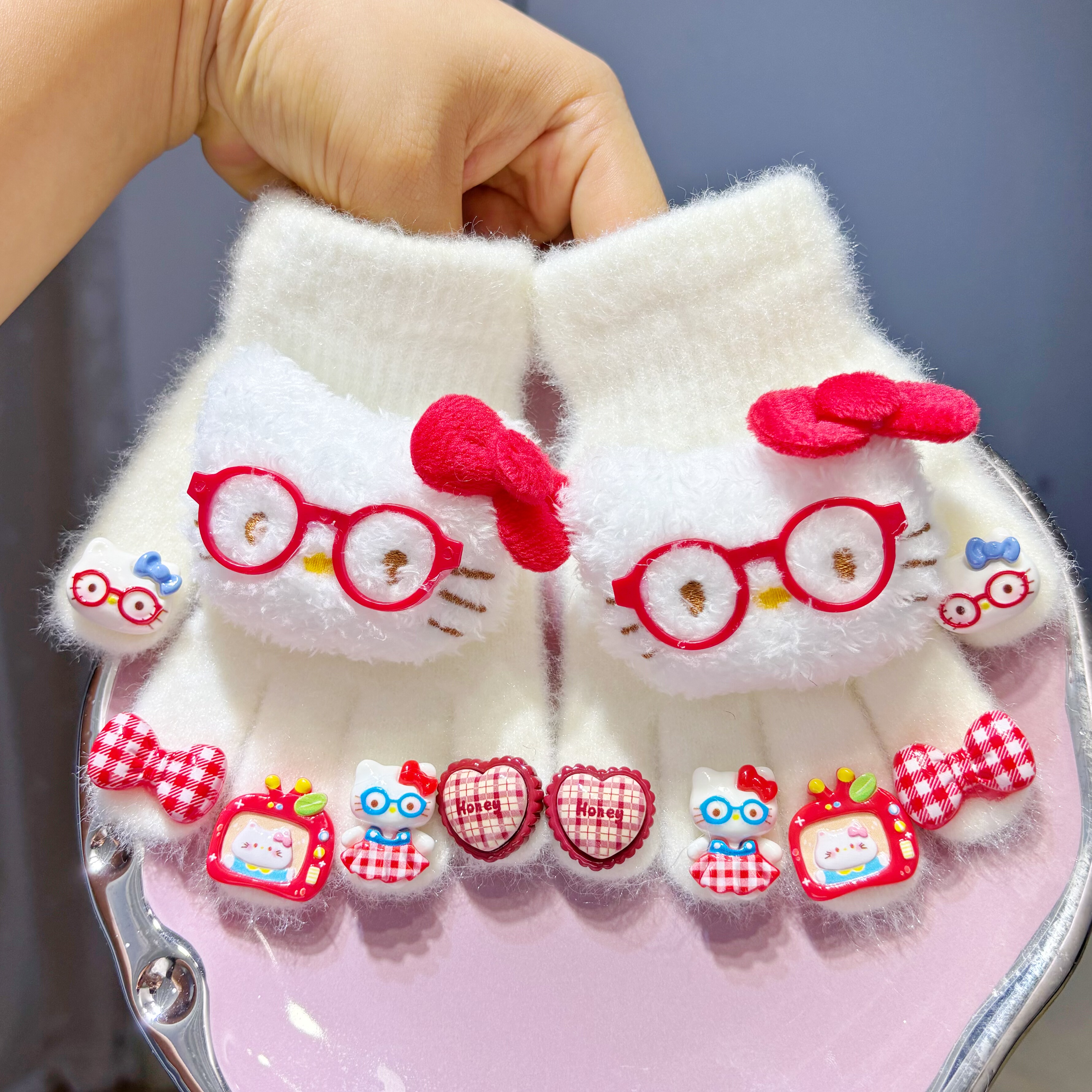 手套2025冬季新款儿童kitty猫五指套女加绒保暖可爱蝴蝶结分指套