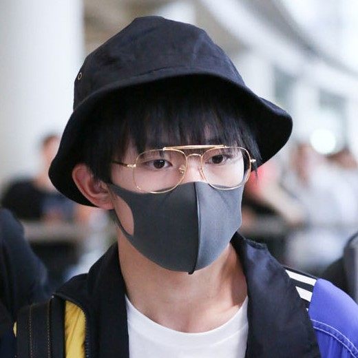 易烊千玺同款别针渔夫帽学生盆帽子男女生春夏秋纯色嘻哈街舞帽子