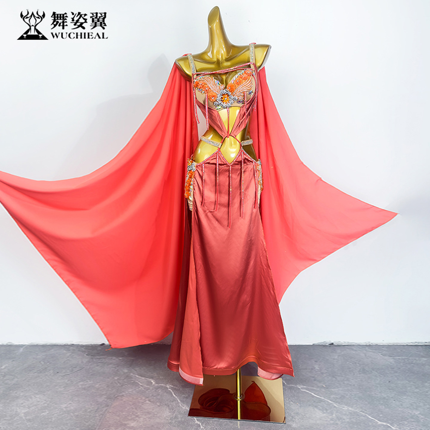 西瓜红重工烫钻珠绣缎面肚皮舞表演出服女性感文胸长裙套装东方舞