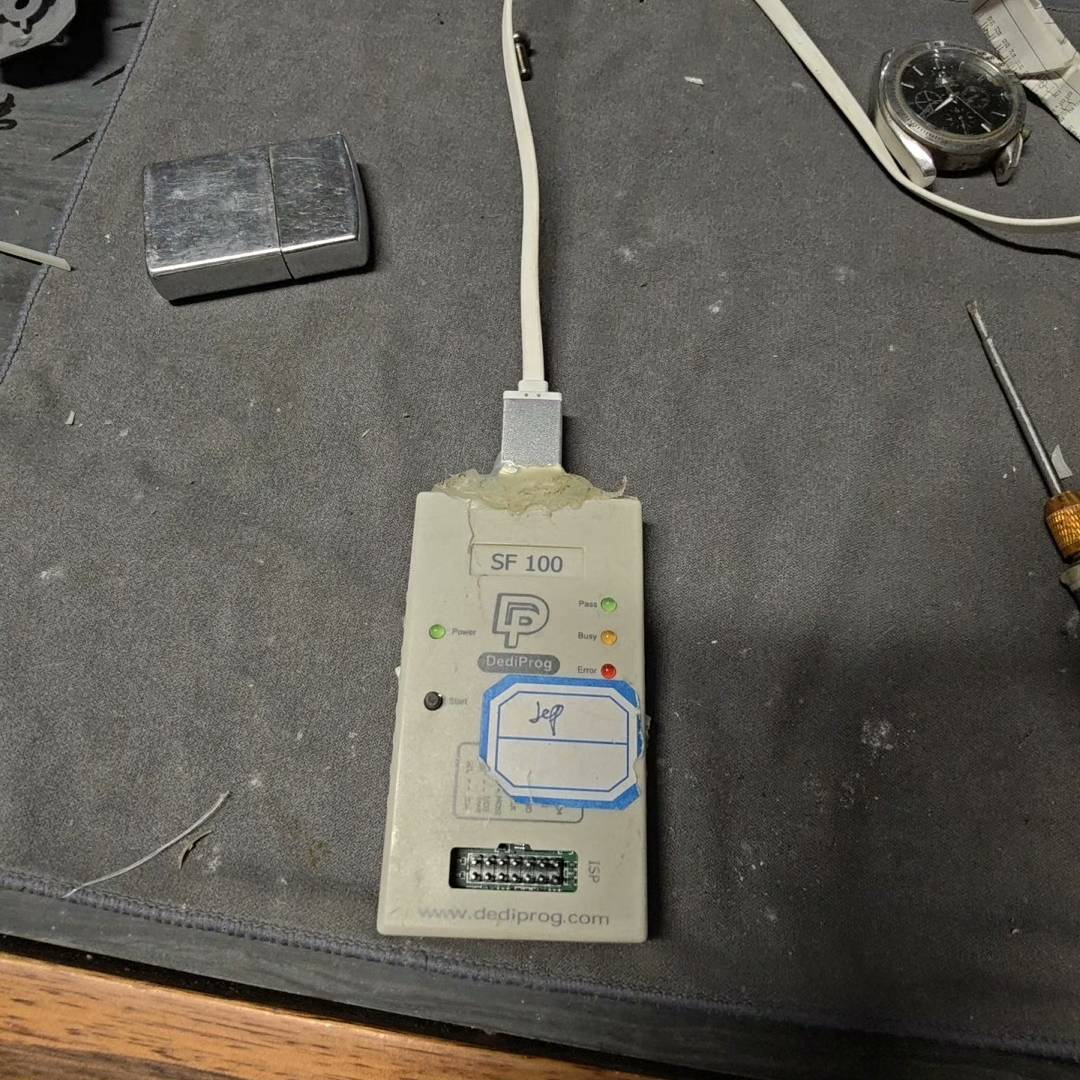 DediProg SF100烧录器，功能议价 也可为维修！！