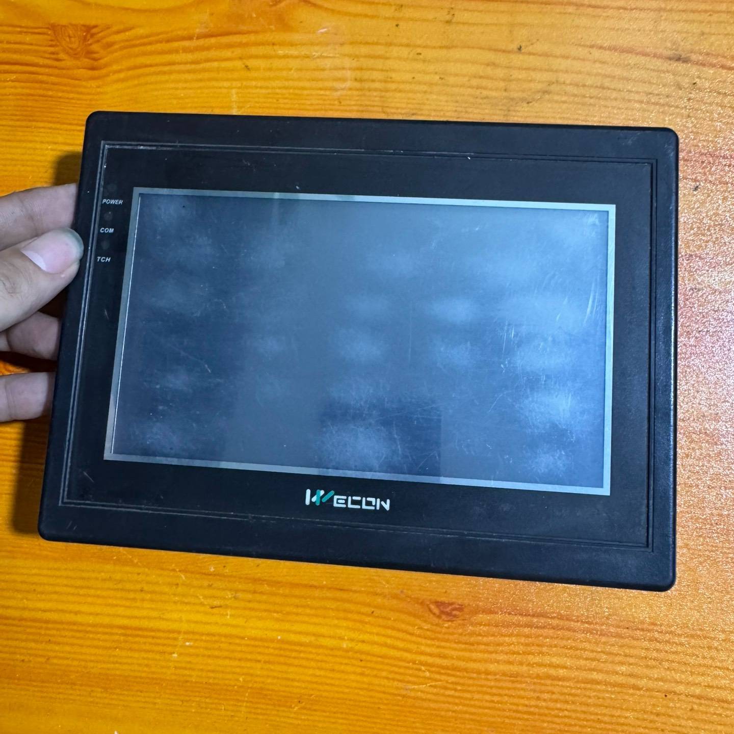 维控触摸屏LEVI710T、实物议价 也可为维修！！