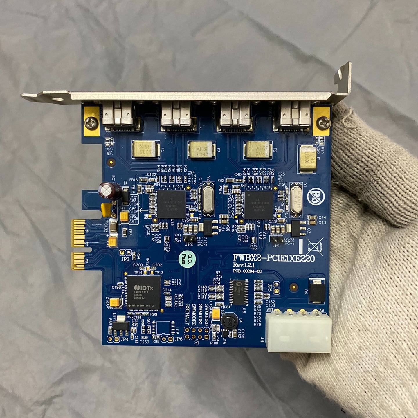 FWBX2-PCIE1XE220 REV:1.2.1 采议价 也可为维修！！