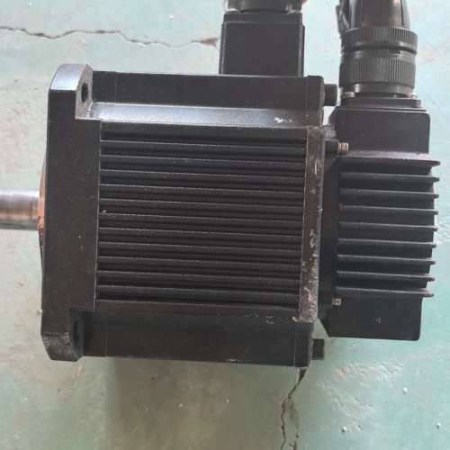 东元私服电机JSMA-PMB10A7A-Y一台 1KW议价也可维修