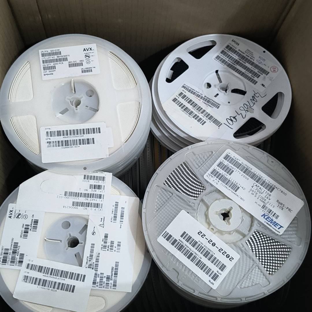 RM06FTN3923            18盘议价 也可为维修！！