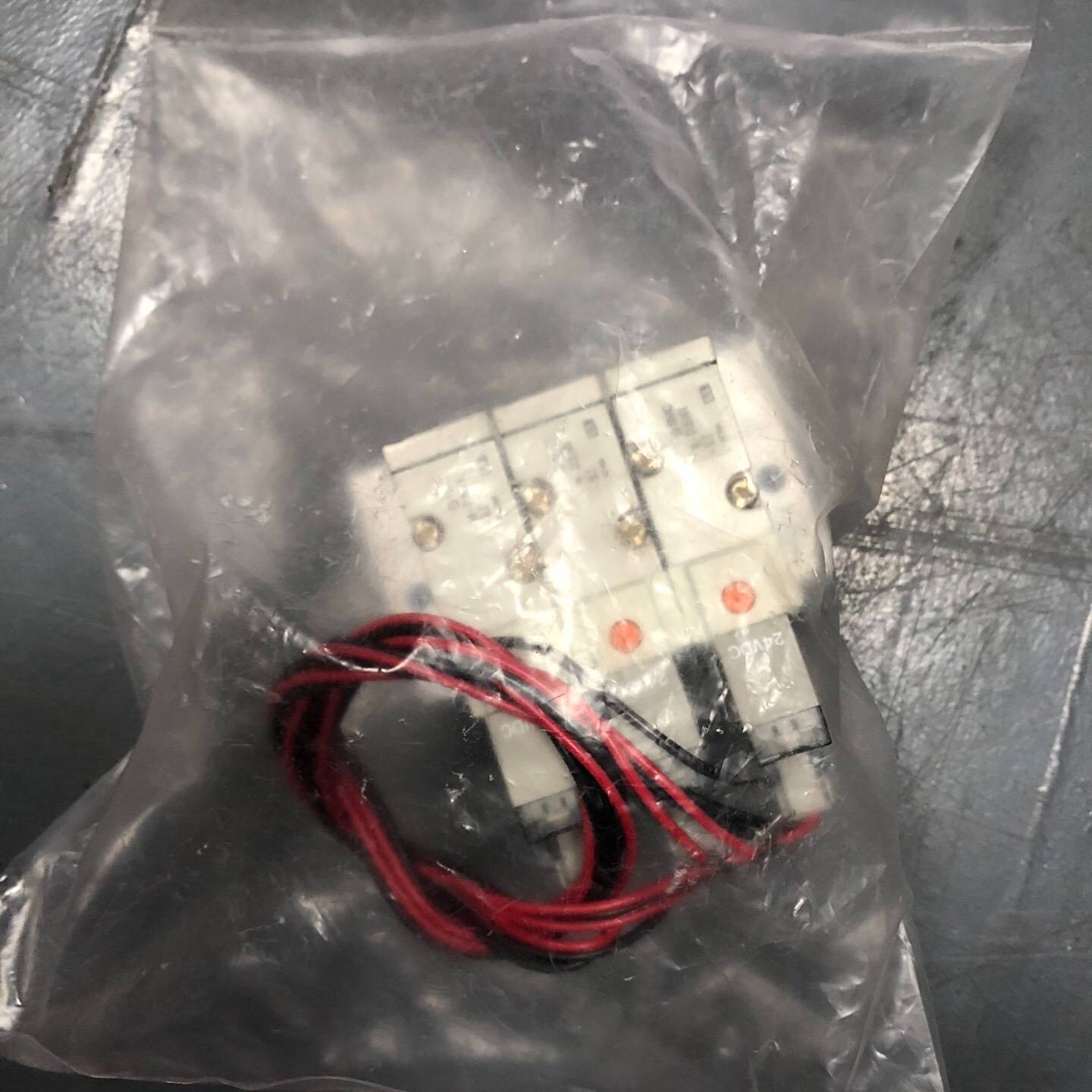 SMC电磁阀10-SY514M-5LZ议价 也可为维修！！