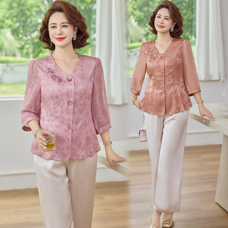 9370妈妈夏装七分袖雪纺上衣大码中老年女装春夏休闲V领短袖T恤衫