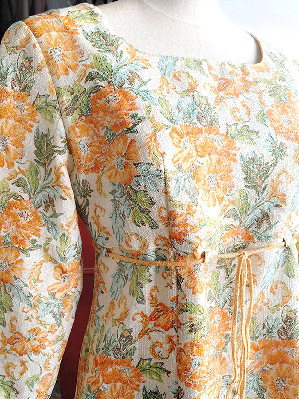 vintage复古橙色织理感印花方领鱼尾花边连衣裙优雅法式气质高腰