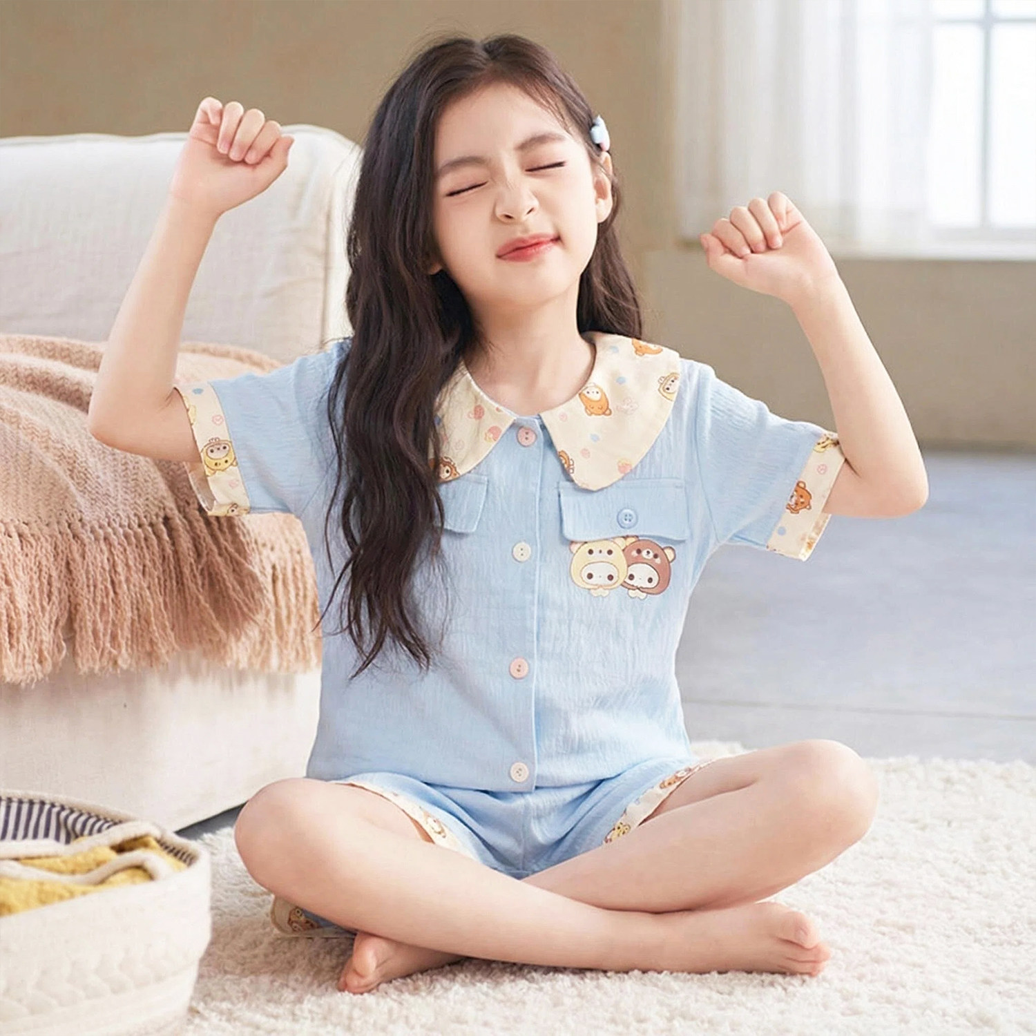 亲子儿童睡衣蓝色轻松熊夏季新款女童短袖娃娃领云朵棉家居服套装