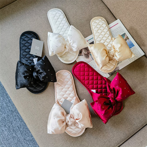 ins风蝴蝶结缎面结婚伴手礼拖鞋