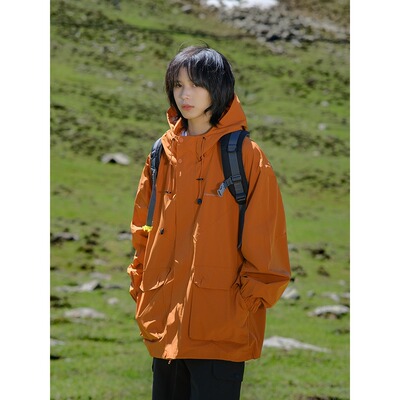 山系户外防水连帽冲锋衣外套