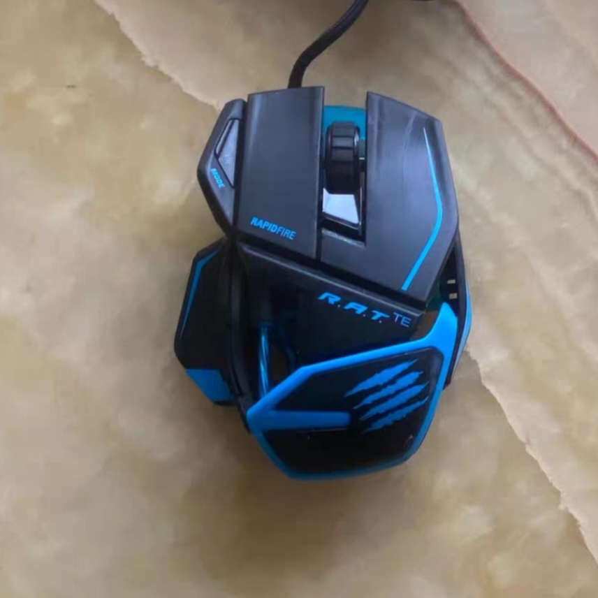 美加狮赛钛客RAT TE MAD CATZ游戏有线多媒体功能宏电竞鼠标滑鼠