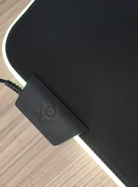 赛睿SteelSeries QCK PRISM CLOTH发光RGB幻彩游戏电竞顺滑鼠标垫