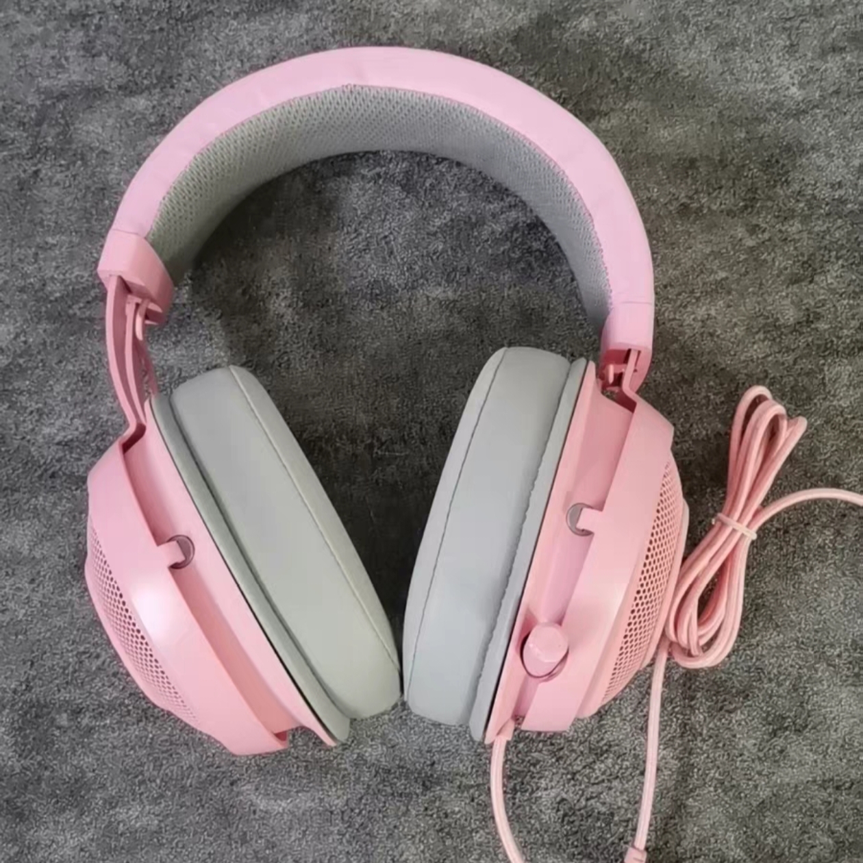 Razer雷蛇北海巨妖竞技版粉晶有线游戏电竞头戴式专用耳机耳麦