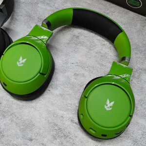 Razer雷蛇噬魂鲨Pro专业版XBOX游戏无线蓝牙头戴式光环联名耳机麦