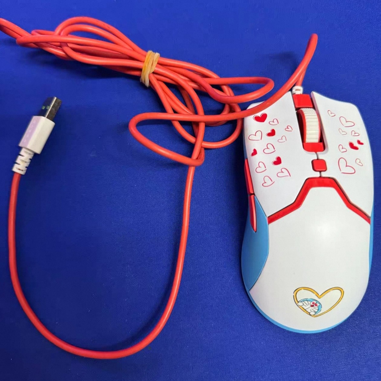 Razer雷蛇毒蝰Mini哆啦A梦50周年限定爱心款联名有线游戏小手鼠标