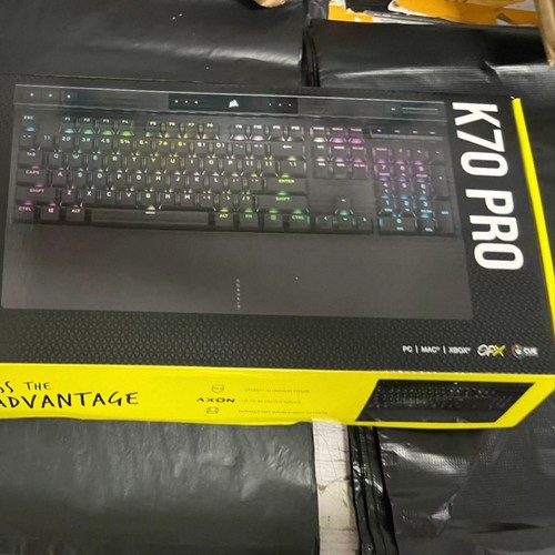 海盗船COSAIR K70PRO OPX低延迟响应有线游戏机械8K轮询率键盘
