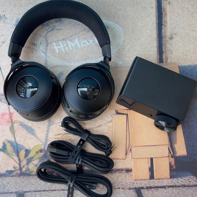 Razer雷蛇北海巨妖V4 PRO专业版有无线蓝牙游戏RGB幻彩头戴式耳机