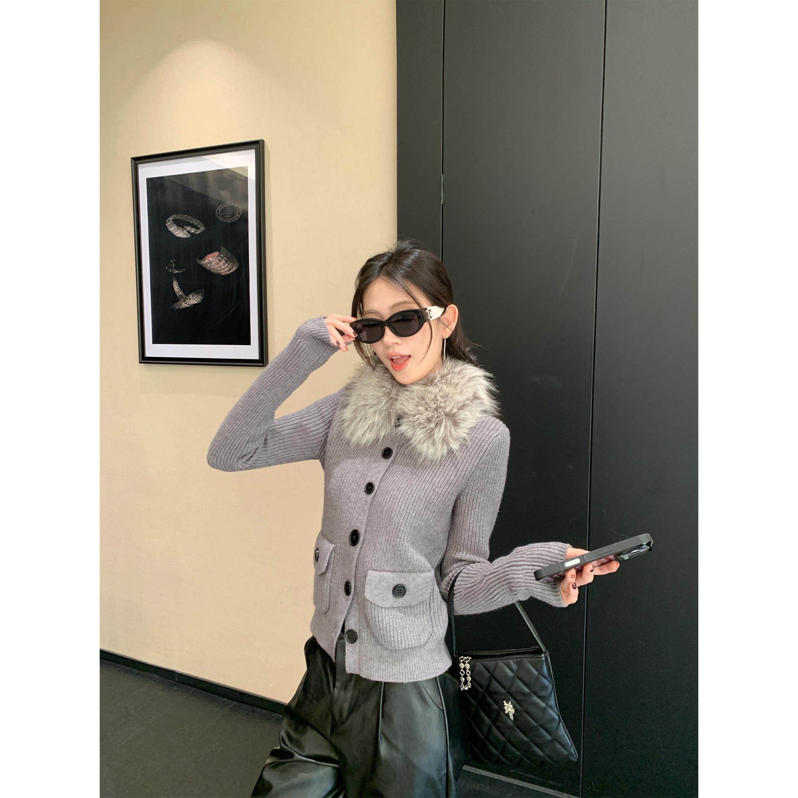 宅女家设计感灰色可拆卸毛领毛衣外套女秋季百搭显瘦单排扣上衣