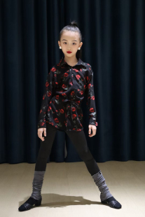 Tiomi少儿拉丁舞秋冬玫瑰穿衣套装练习服裤子套装跳舞女童演出