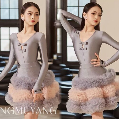 星辰舞服少儿拉丁舞练习服V领镂空舞蝶节千层蛋糕裙摆高级重工