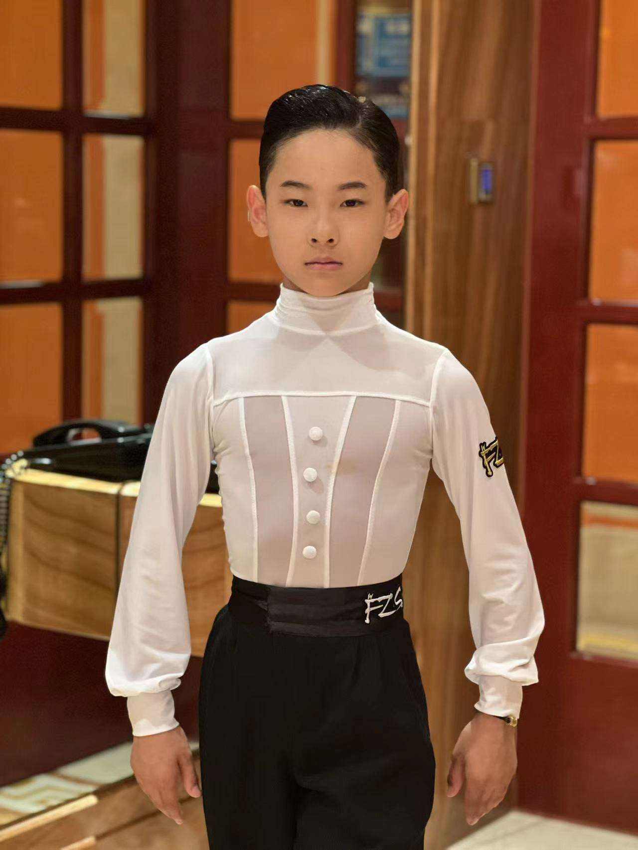 FZS舞服少儿拉丁舞男生比赛花服定制款上衣表演练习服男童跳舞
